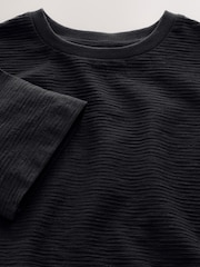 Schwarz - Textured Oversized Boxy T-Shirt (3-16yrs) - Bild 3 von 4