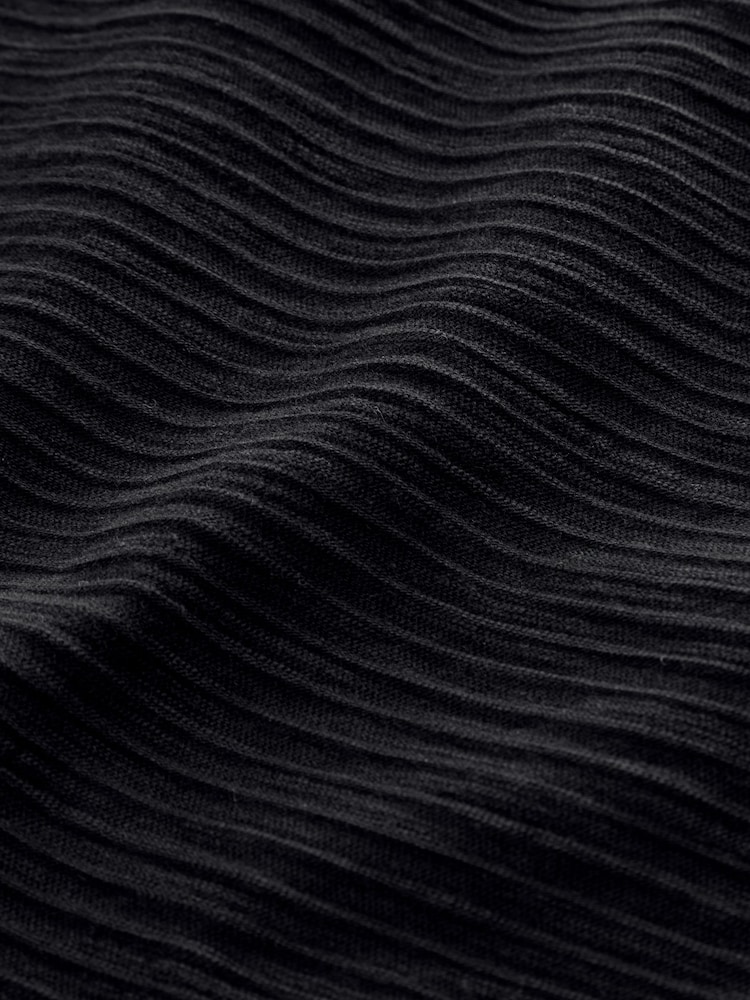 Schwarz - Textured Oversized Boxy T-Shirt (3-16yrs) - Bild 4 von 4