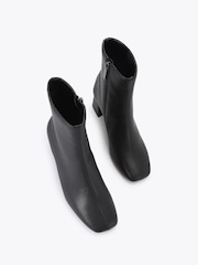 KG Kurt Geiger Black Storm Boots - Image 2 of 4