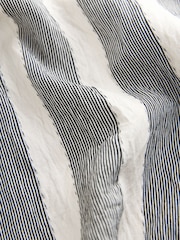 أحادي مقلم - بناطيل عريضة من الأسفل - Image 9 of 9