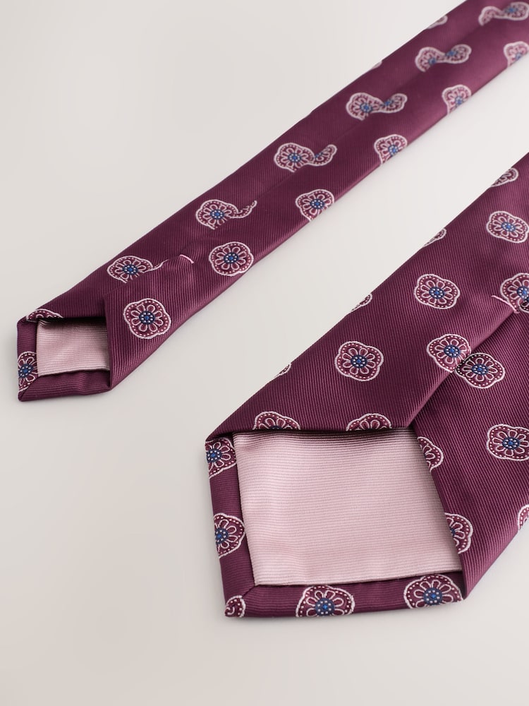 Red Pattern Tie - Image 2 of 3