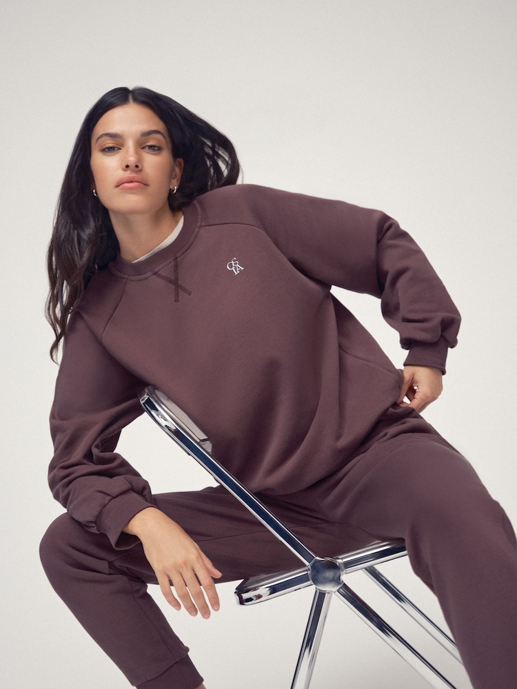 بني - OSIA Crew Neck Oversized Sweatshirt - صورة 1 من 4 بني - OSIA Crew Neck Oversized Sweatshirt - صورة 1 من 4