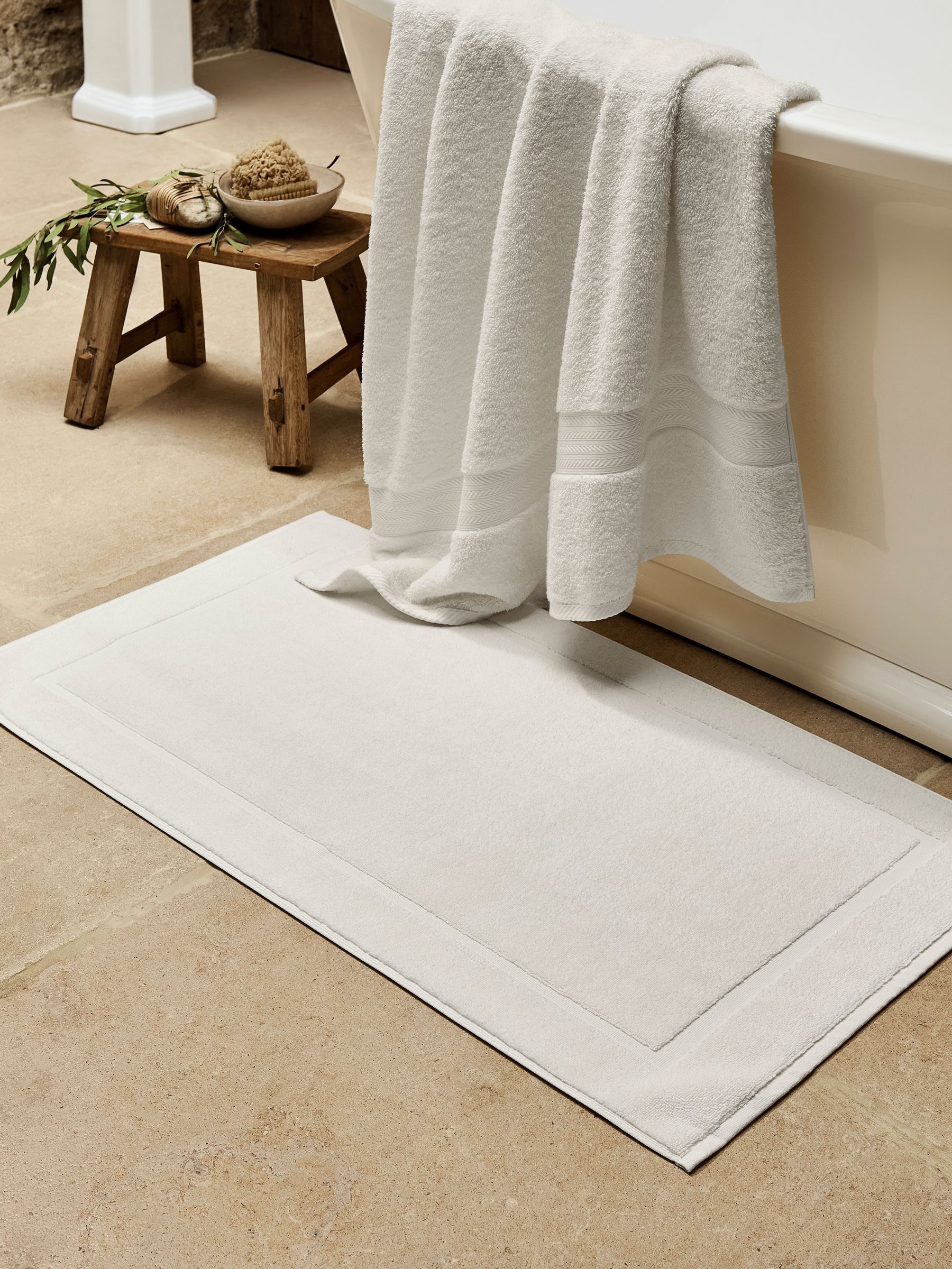 Christy Unisex Light Beige 'Renaissance' Luxury 100% Cotton 1000Gsm Towelling Bath Mats In - Image 4