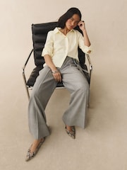 Buttermilk Yellow Fitted Stretch Essential Long Sleeve Shirt - Image 3 of 9