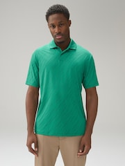 ירוק - חולצת פולו ספורטיבית בסגנון גולף מבד ז'קארד - תמונה 1 מתוך 5