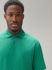 ירוק - חולצת פולו ספורטיבית בסגנון גולף מבד ז'קארד - תמונה 3 מתוך 5