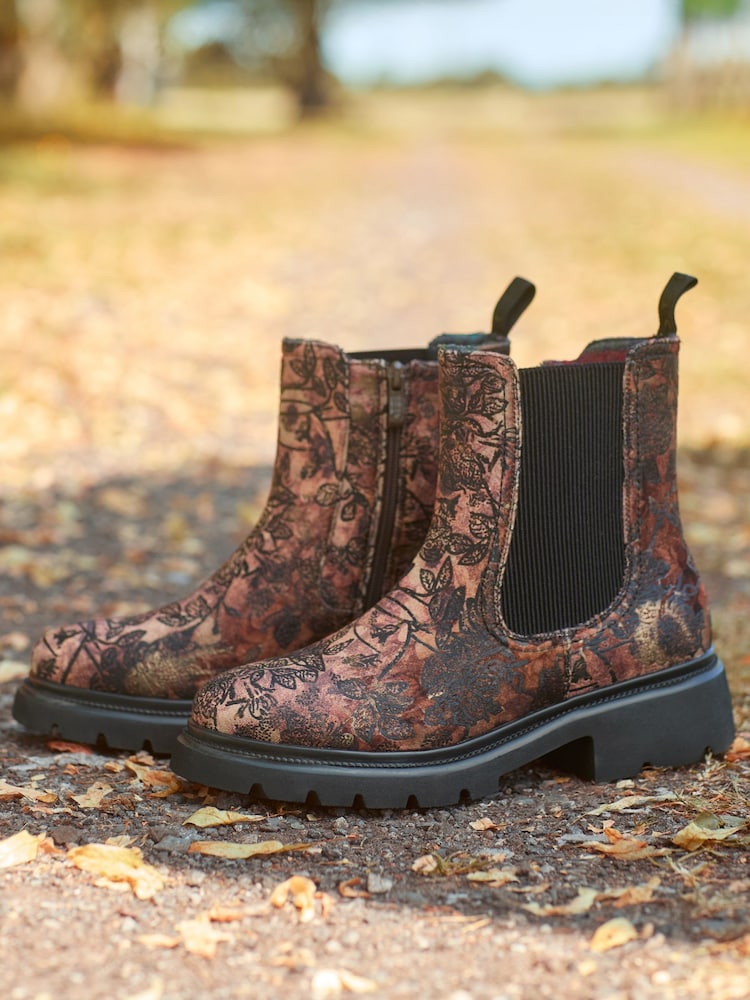 Joe Browns Autumn Floral Chelea Boots - صورة 1 من 7