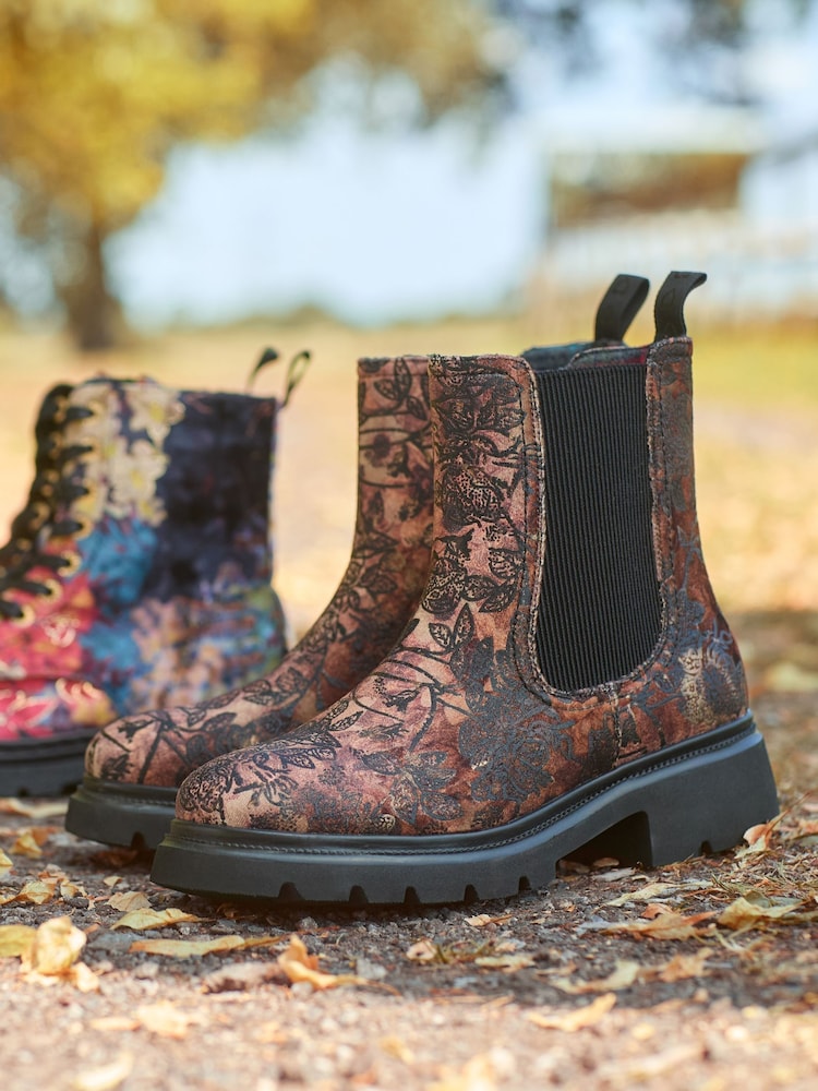 Joe Browns Autumn Floral Chelea Boots - صورة 2 من 7