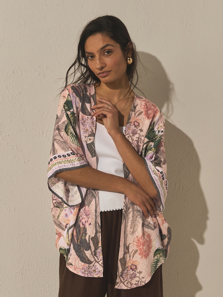 Nude Floral Kew Collection - Tie Front Cover-Up - Larawan 1 ng 7