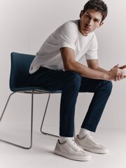 Albastru închis - Skinny Fit - Pantaloni chino elastici din bumbac bogat - Imaginea 4 din 4