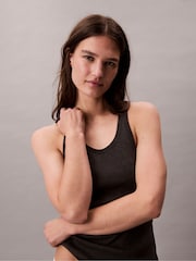 Bela - Calvin Klein 3 kompletov brez rokavov iz bombaža Classics Scoopneck - Slika 4 iz 6