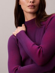 Roxa - Calvin Klein Tech Knit Ribbed Mock Neck Sweater - Imagem 4 de 7