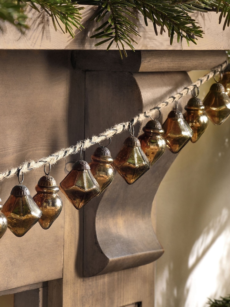 Nkuku Gold Ekiti Bauble Christmas Garland - Image 1 of 5