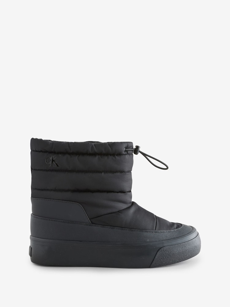 Calvin Klein Black Warm Sherpa Platform Snow Boots - Image 1 of 1 Calvin Klein Black Warm Sherpa Platform Snow Boots - Image 1 of 1