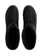 Calvin Klein Black Warm Sherpa Platform Snow Boots - Image 3 of 4