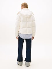 Tommy Jeans White Down Hooded Alaska Puffer Jacket - Image 3 of 5