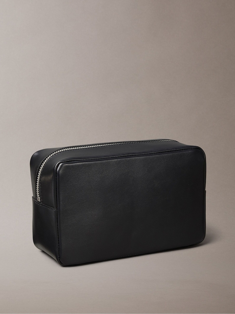 Calvin Klein Black Full Grain Leather Wash Bag - Image 2 of 4 Calvin Klein Black Full Grain Leather Wash Bag - Image 2 of 4