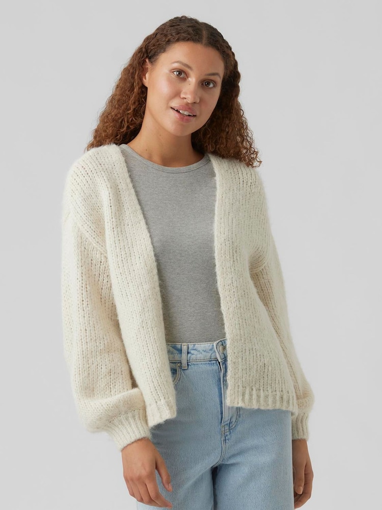 VERO MODA Cream Long Sleeve Open Cardigan - Image 1 of 4 VERO MODA Cream Long Sleeve Open Cardigan - Image 1 of 4