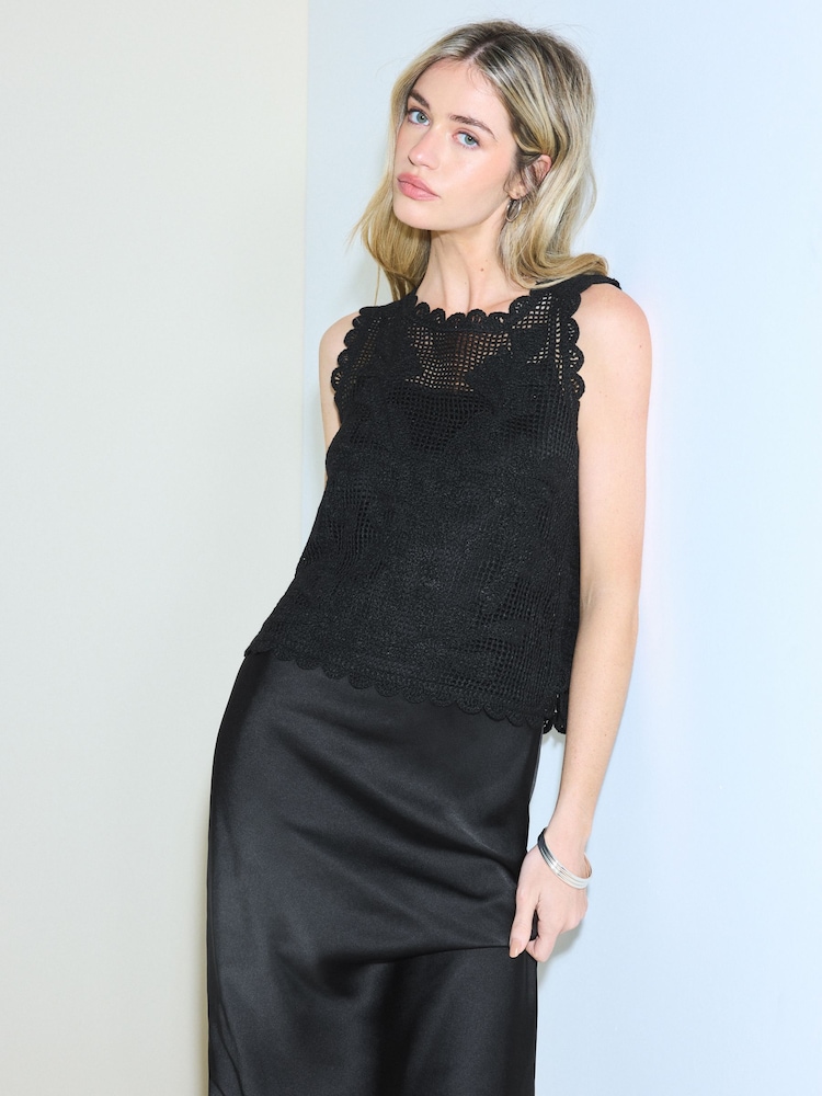 Black Sleeveless 2-in-1 Crochet Maxi Dress - Image 2 of 4