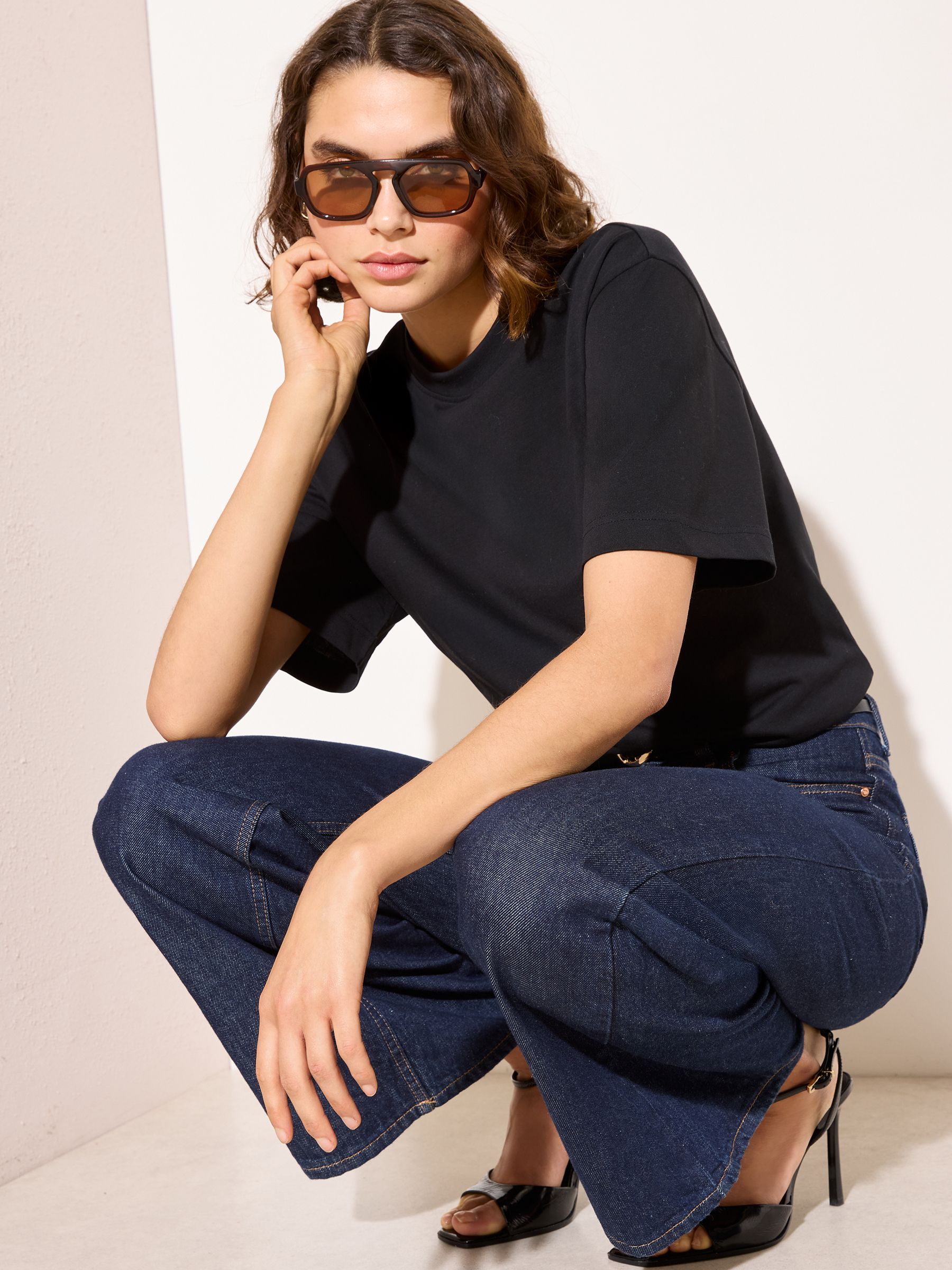 Comprar Preto - Camiseta Boxy de Tecido Pesado 