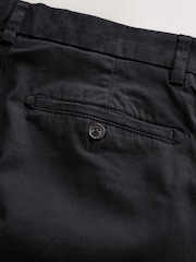 Schwarz - Enge Passform - Stretch-Chinoshorts - Bild 10 von 10