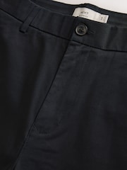 Black Relaxed Fit Stretch Chino Shorts - Image 8 of 10