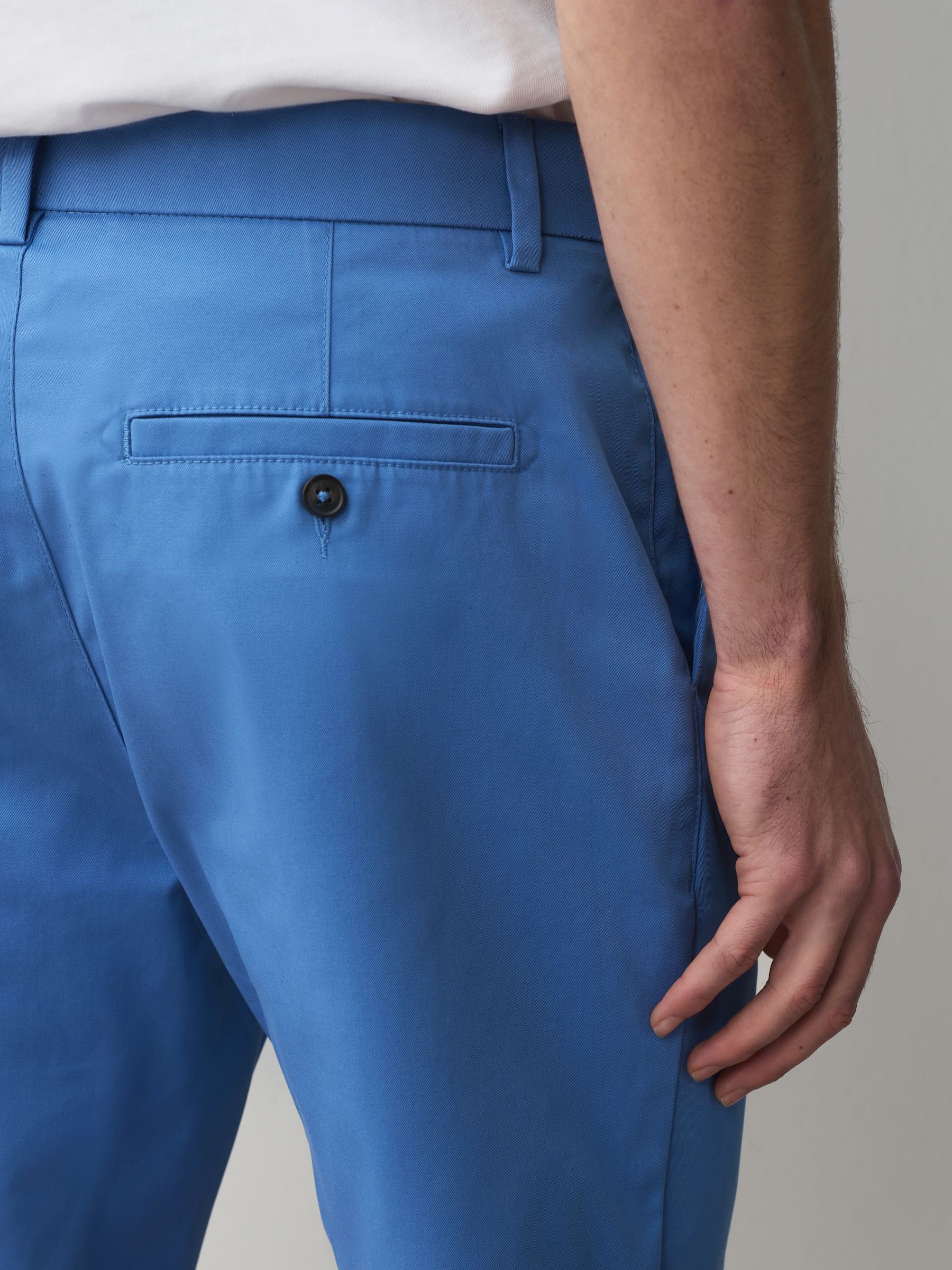 Buy Bright Blue Slim Fit Stretch Chino Shorts from Next Romania