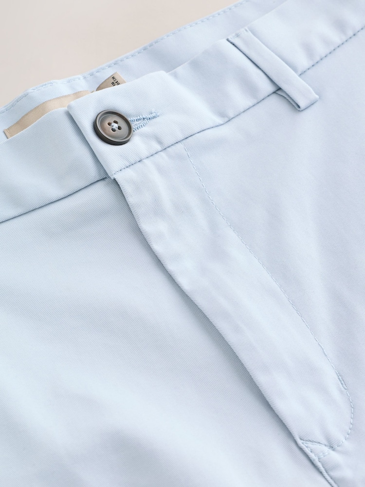 أزرق فاتح - قياس مستقيم - شورت تشينو خامة مطاطة - صورة 2 من 5