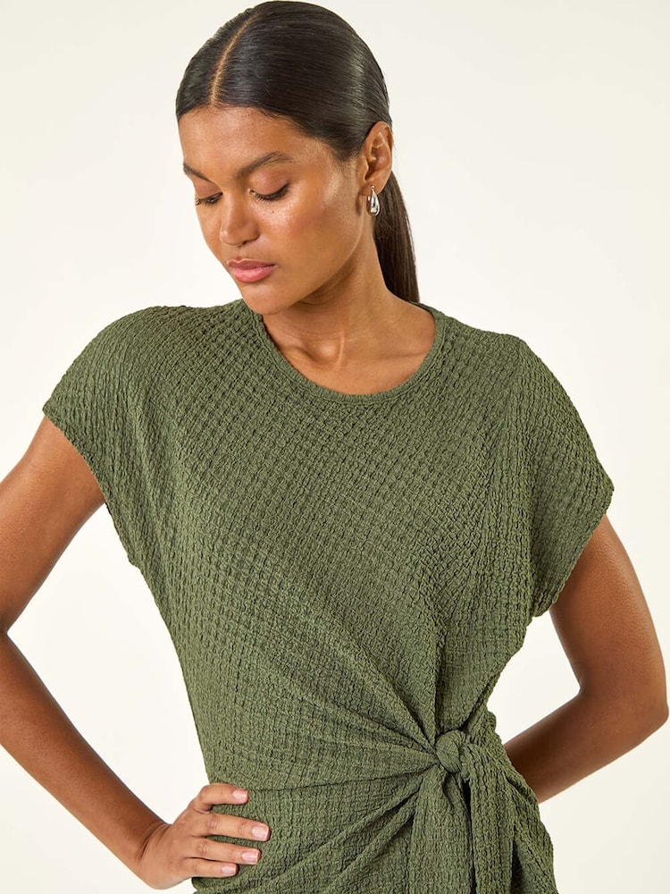 Roman Textured Asymmetric Wrap Blouse - Imagem 5 de 5