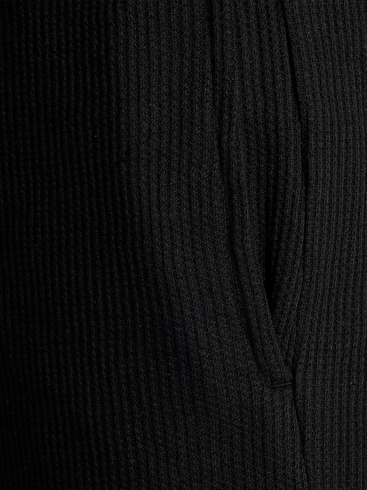 Lyle & Scott Black Waffle Shorts - Image 6 of 6