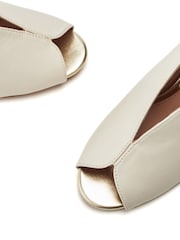 Moda in Pelle Maeva High Vamp Sling Back Sandals - Image 4 of 4