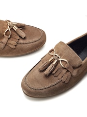 Natural - Moda in Pelle Mocassins Essana com corrente e detalhe de borla - Imagem 3 de 4