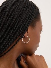 Simply Silver 925 Sterling Silver Polished Medium Twist Hoop Earrings - Image 2 of 3
