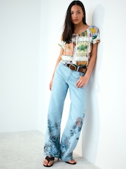 Kew Garden Floral Print Short Sleeve Bubblehem Scoop Neck T-Shirt - Image 3 of 9