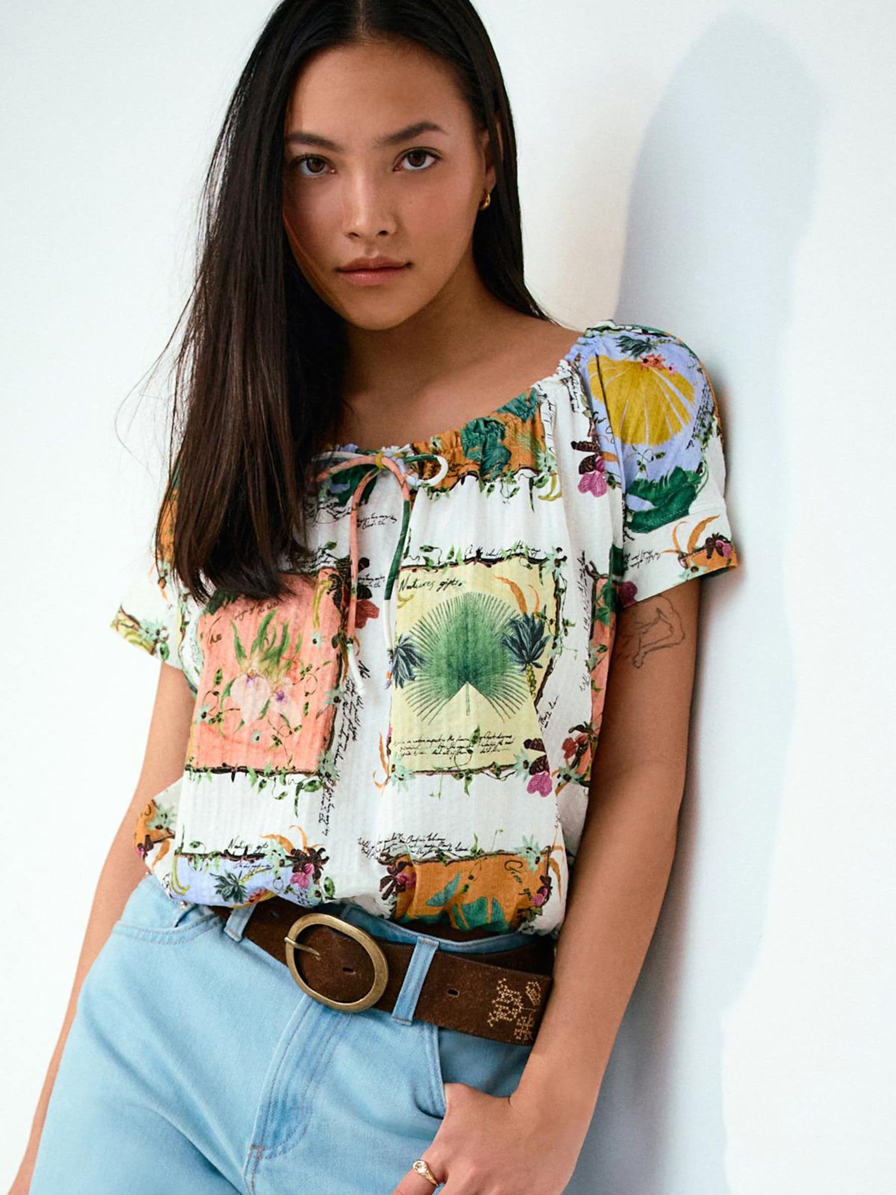 Cumpără White Kew Garden Floral Print - Short Sleeve Bubblehem