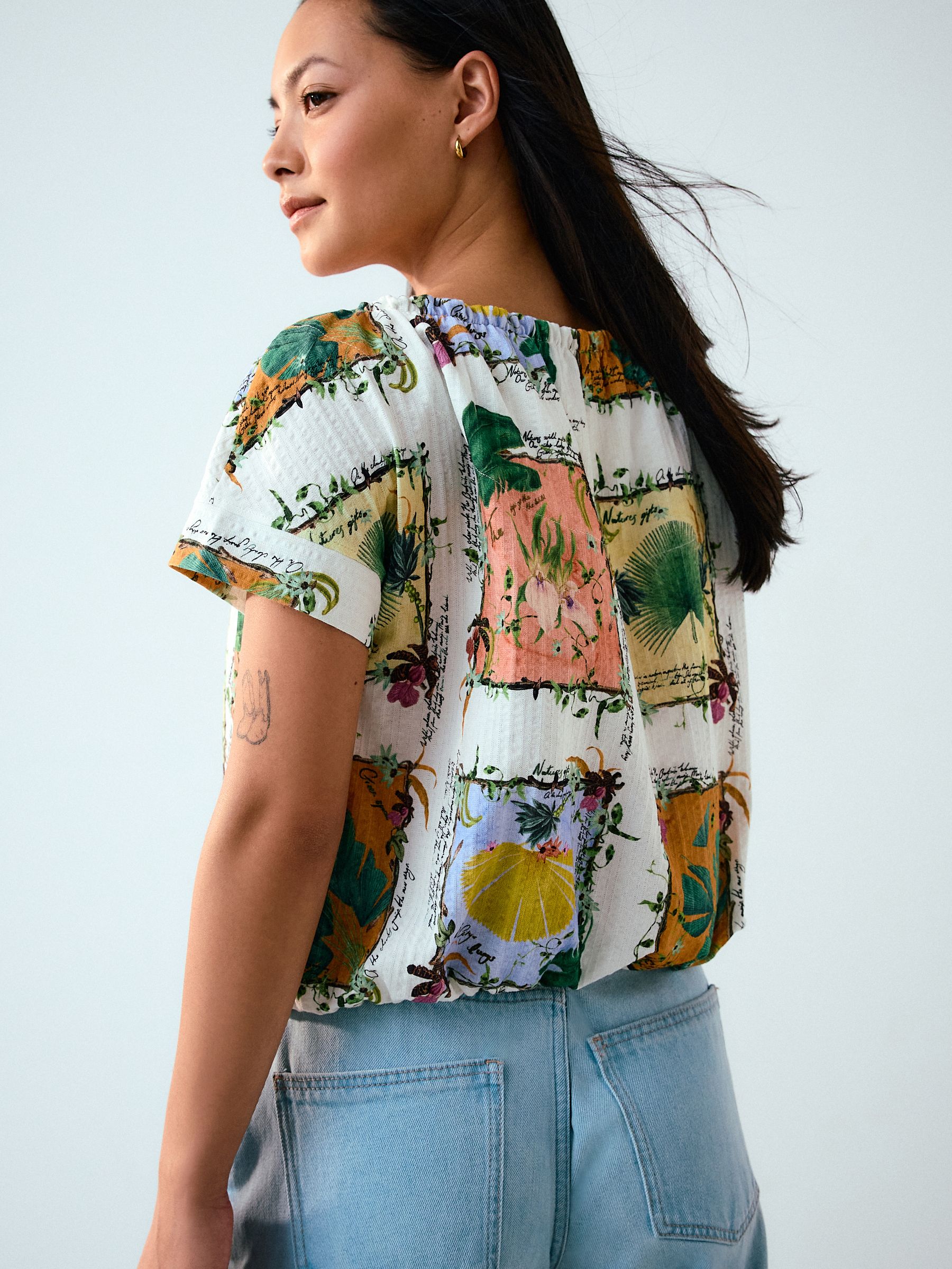 Cumpără White Kew Garden Floral Print - Short Sleeve Bubblehem