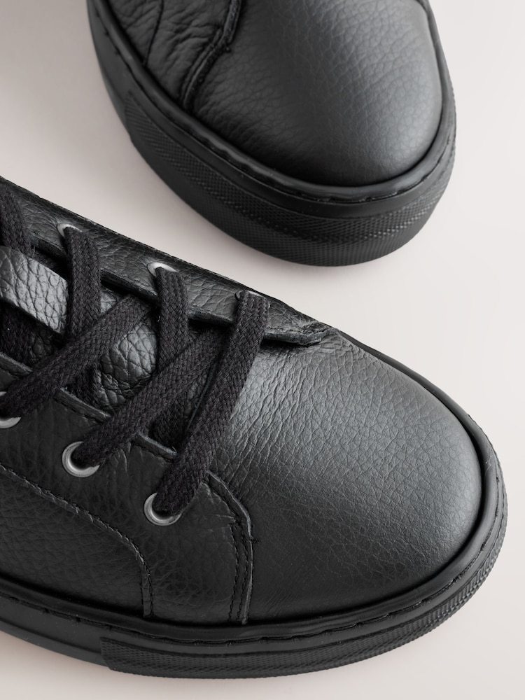 Noir - Baskets à lacets en cuir de qualité supérieure Signature - Image 11 de 11