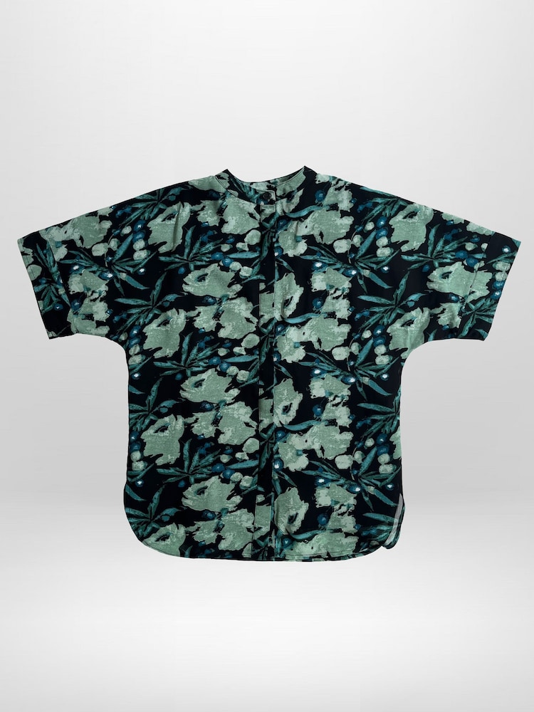Religion Green Linda Button-Through Tunic Shirt Dress In Pretty Green Floral Print - Image 2 of 4