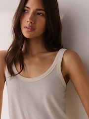 Chocolate Nude Scoop Neck Vests With Linen 2 Pack - Image 6 of 10