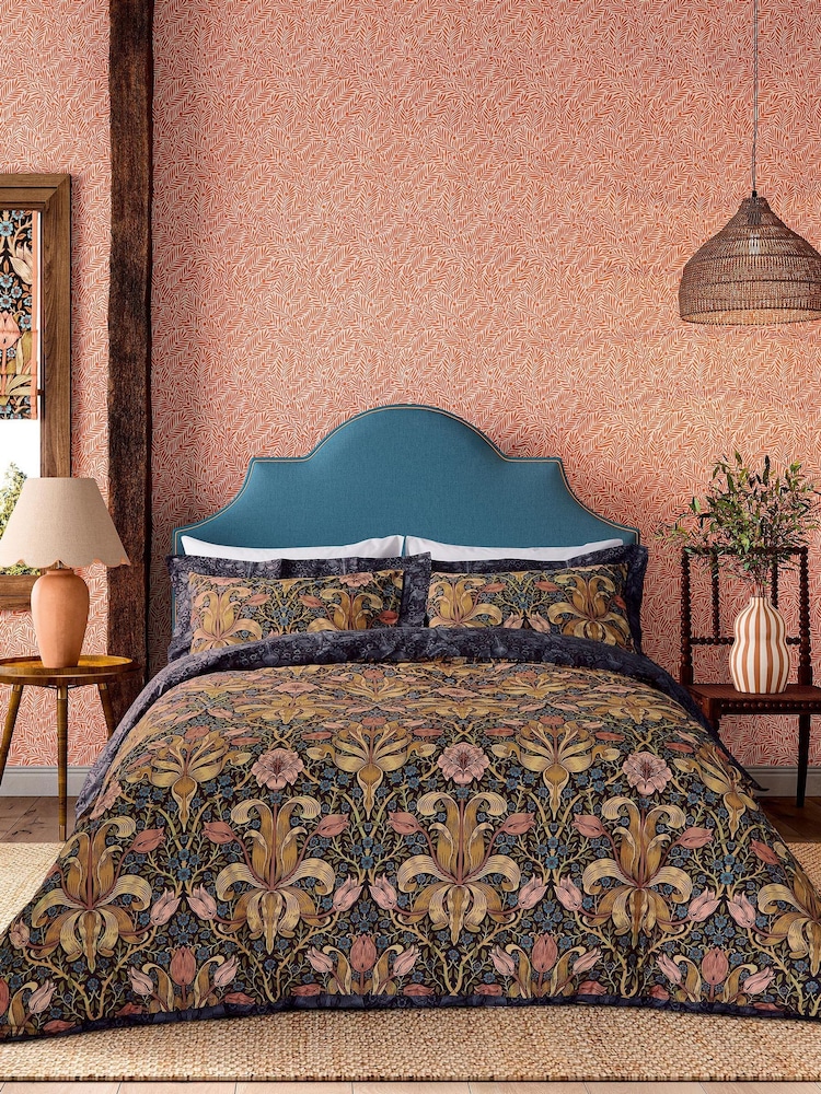 Morris & Co Navy Spring Thicket 220 TC Cotton Duvet Set - Image 2 of 6