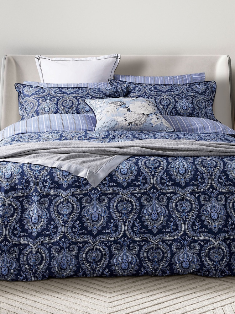 Bedeck of Belfast Navy Blue Ellis Woven Throw - Image 2 of 5