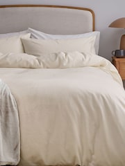 Helena Springfield Ivory Cosy Throw - Image 3 of 6