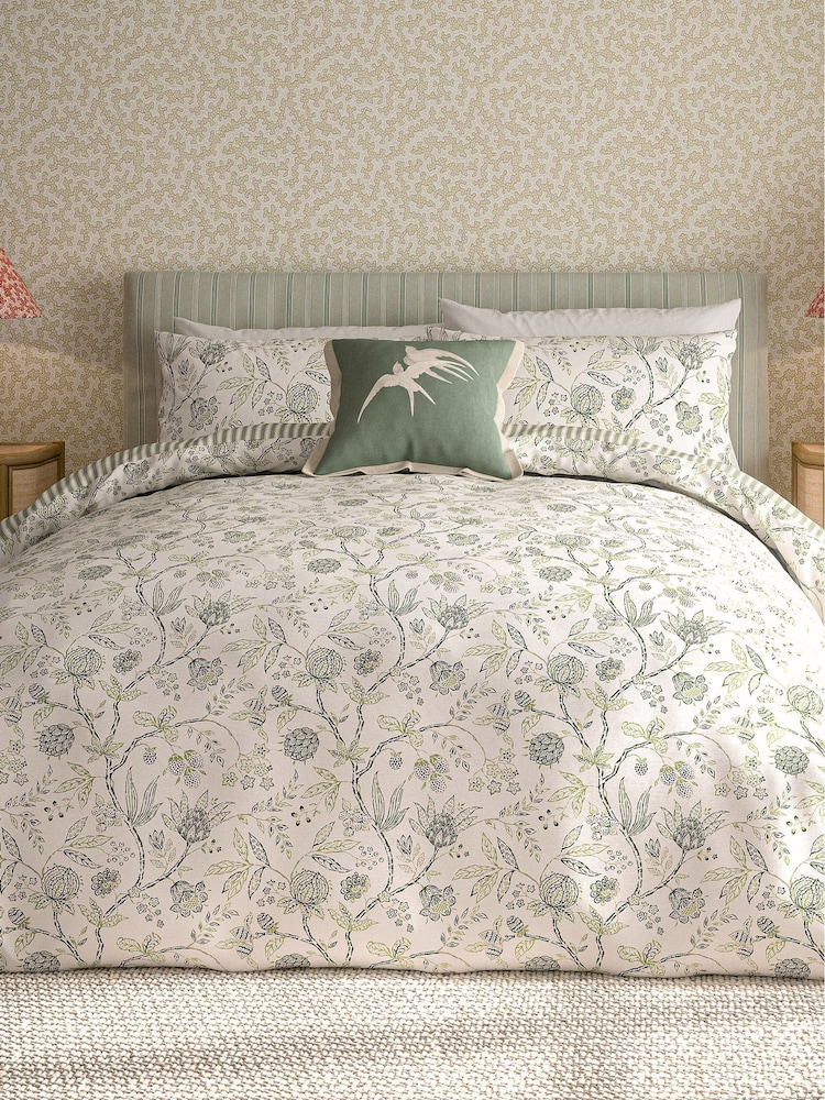 Sanderson Green Solaine 100% Cotton Duvet Set - Image 1 of 6
