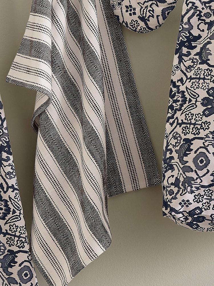 Bedeck of Belfast Set of 2 Charcoal Saja Stripe 100% Cotton Tea Towels - Image 1 of 3