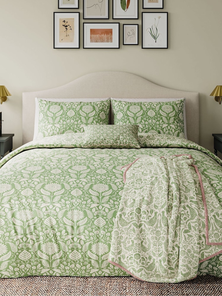 Helena Springfield Green Sunflowers 100% Cotton Duvet Set - Image 1 of 5