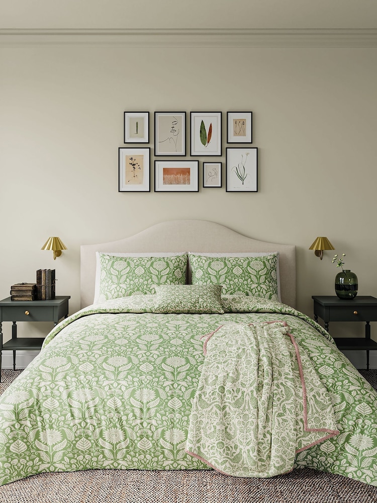 Helena Springfield Green Sunflowers 100% Cotton Duvet Set - Image 2 of 5
