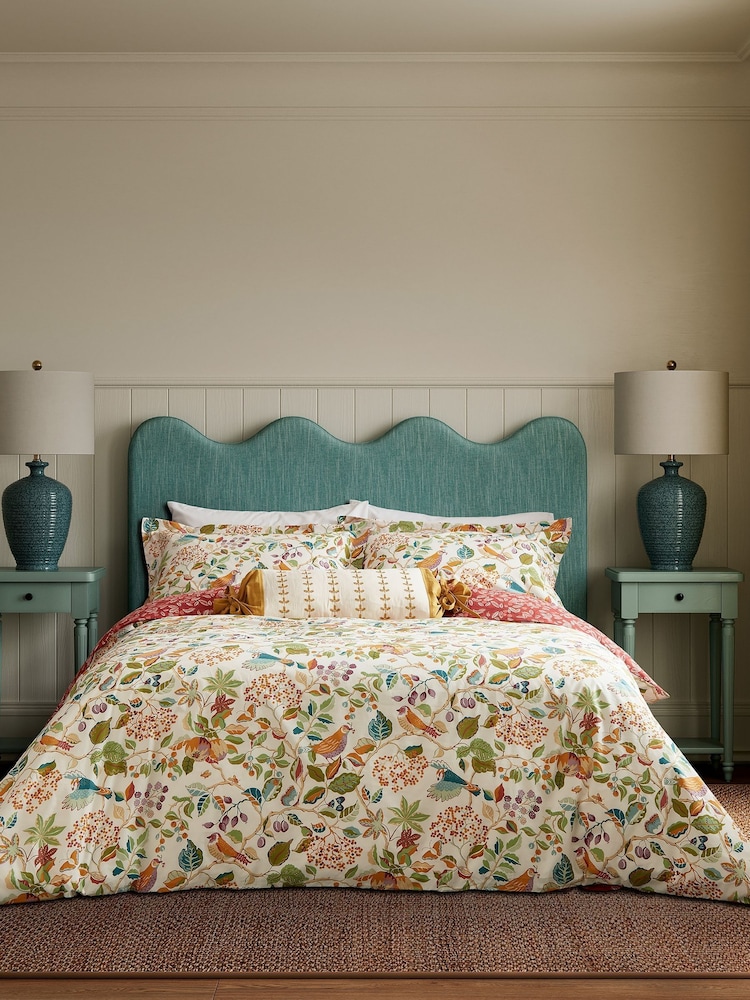 Sanderson Rowan Berry Birds & Berries Duvet Set - Image 2 of 4