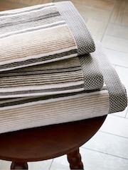 Bedeck of Belfast Charcoal  Linen Florence Towel - Image 2 of 4