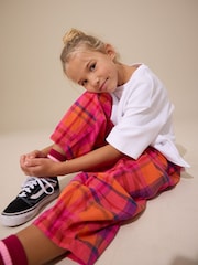 דוגמת משבצות בכמה צבעים - מכנסיים בגזרת חבית עם גומי במותן (גיל 3 עד 16) - תמונה 5 מתוך 5