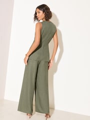 Khakigrün - Friends Like These Button Detail Peplum Waistcoat Jumpsuit - Bild 5 von 5
